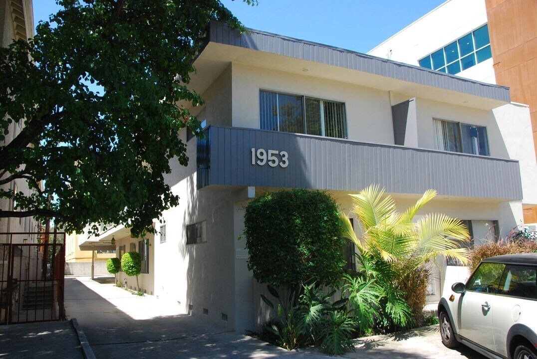 Photo - 1953 Overland Avenue,