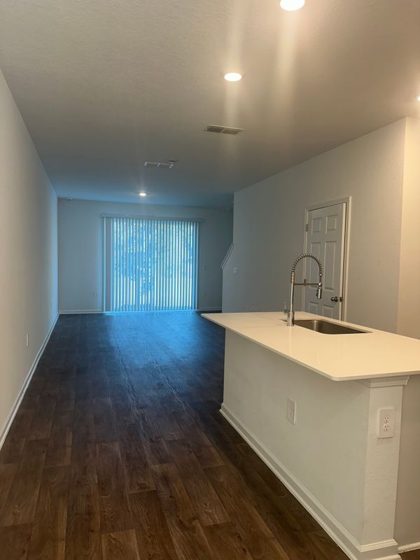 Photo - 634 Celtic dr