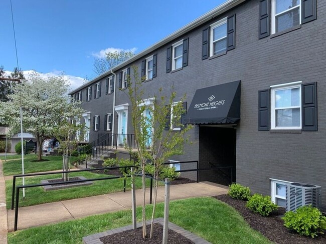 Building Photo - 1000 Monticello Rd Unit # 203 Rental