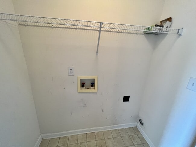 Photo - 280 Swaying Pine Ct