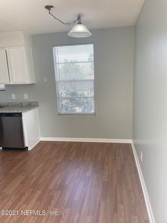 Photo - 614 4th St N Unit B