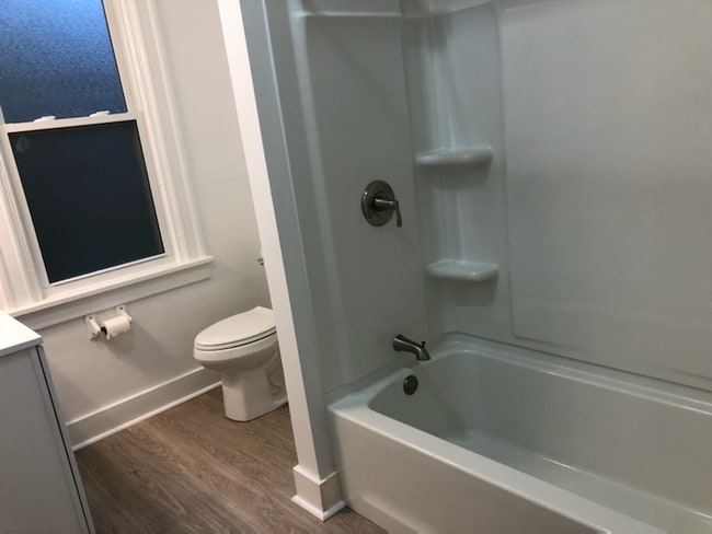 Photo - 512 Carolyn Ave