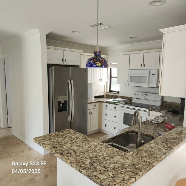 Photo - 322 Darst Ave