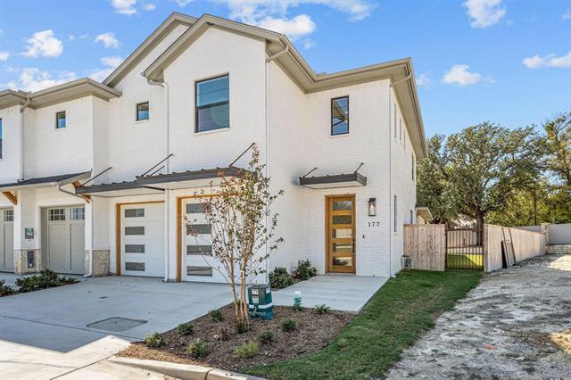 Photo - 177 Hulen Cir