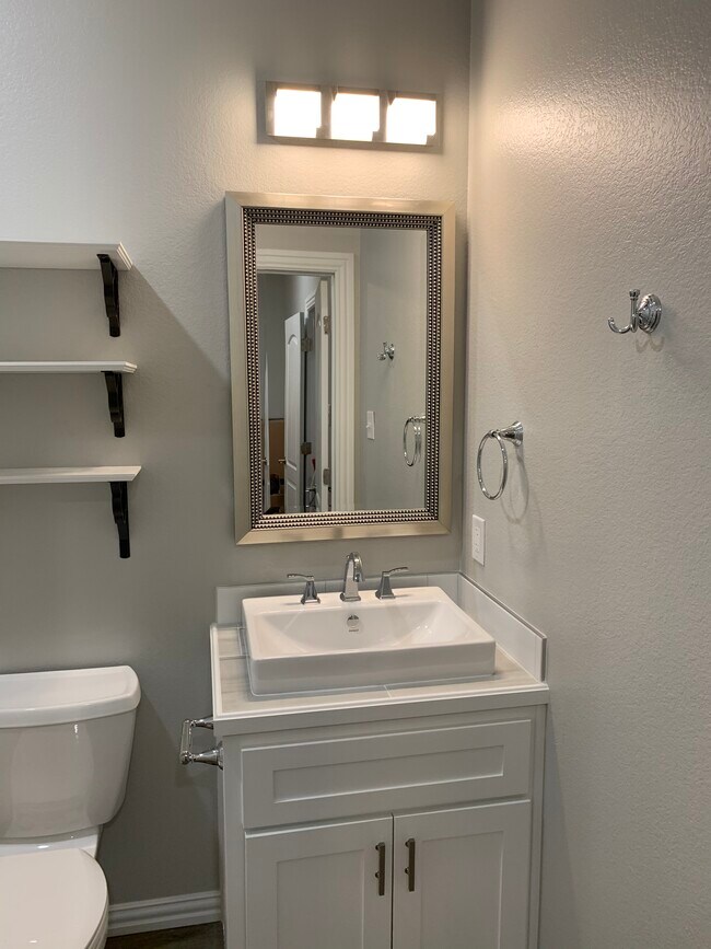 Photo - Quality Apartments Unit 1