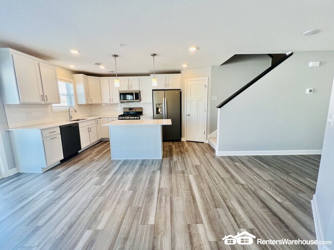 Photo - 1133 Middlefield Rd Townhome