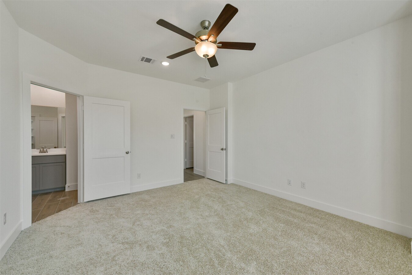 Photo - 1446 Shaded Rock Dr