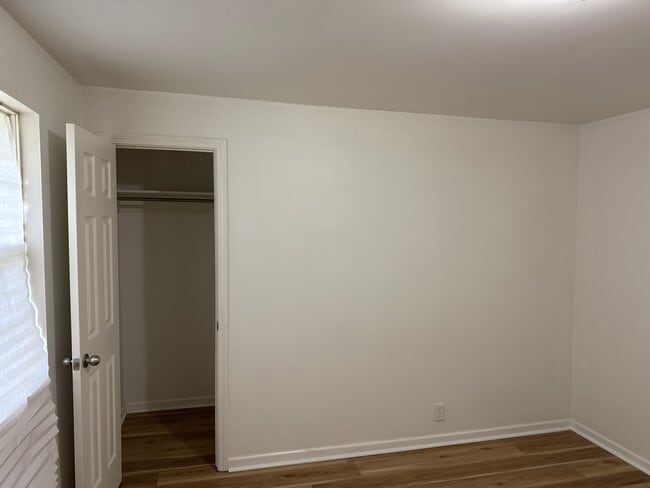 Photo - 1115 Winfield Ave