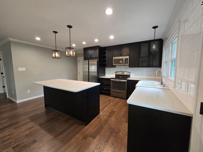 Photo - 3456 Regiment Dr