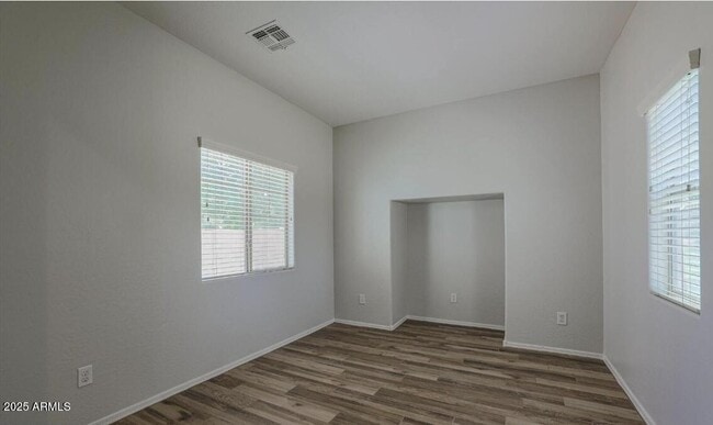 Photo - 481 N Citrus Ln