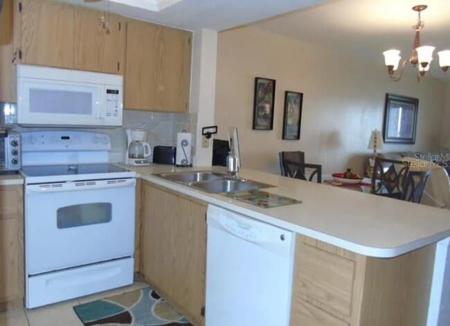 Photo - 12538 SW Kingsway Cir Unit 806