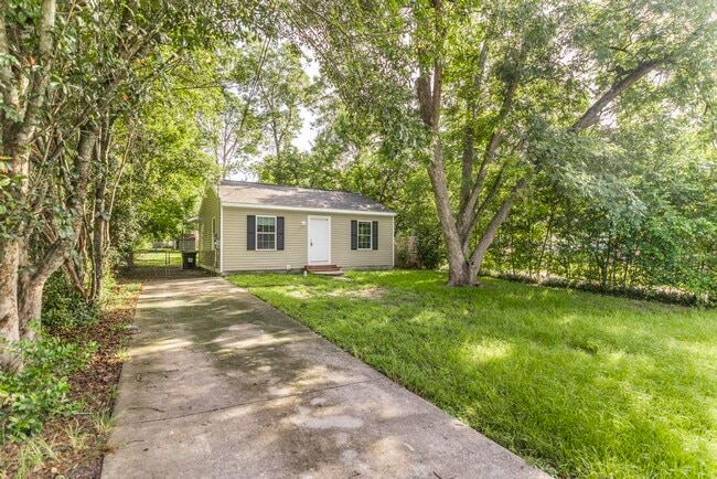 Photo - 1314 Alma Ave