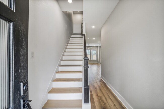 Photo - 10964 Swang Link Dr