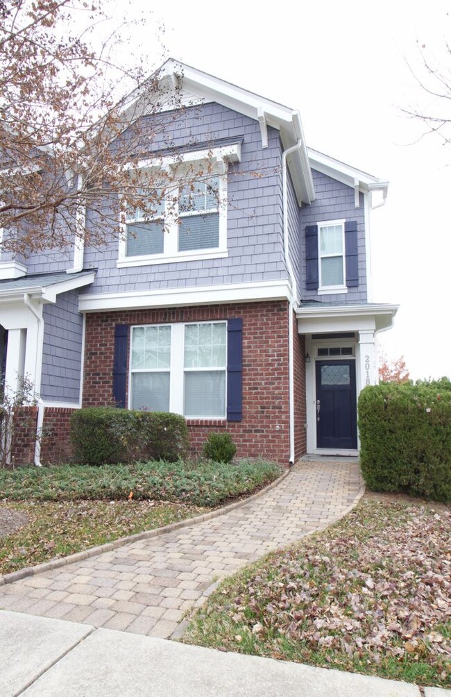 Breathtaking 2 Bd/2.5 Baths End-Unit Townh... - Breathtaking 2 Bd/2.5 Baths End- Townhome Unit Townh...