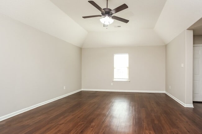 Photo - 9476 Eckley Pl