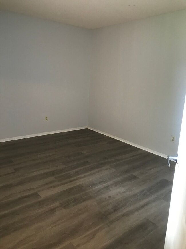 Photo - 7814SBC(100) Unit 7814SBC