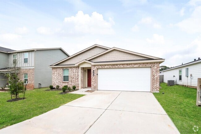 Building Photo - 15678 Briar Forest Dr Rental