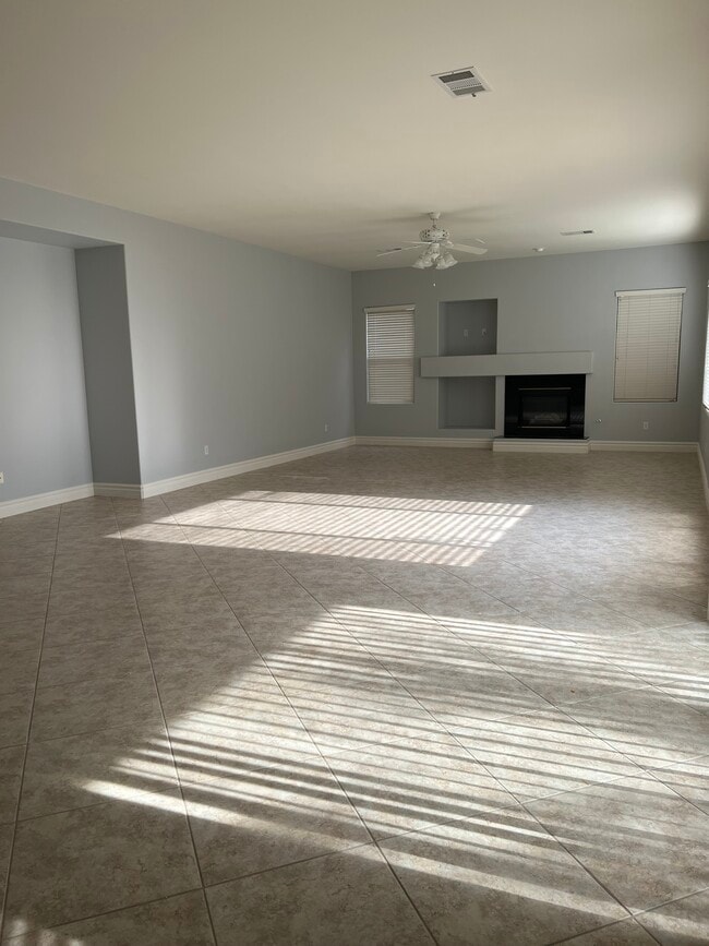 Photo - 39 Sully Creek Ct