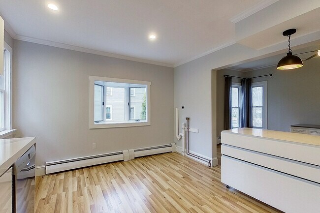 Photo - 13 Rhode Island Ave Unit 1
