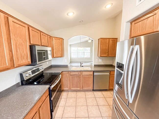 Photo - 2041 E Rawhide St