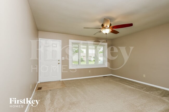 Photo - 307 W Sunny Hill Blvd