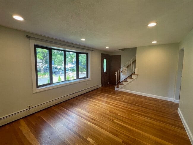 Photo - 14 Dearborn Rd