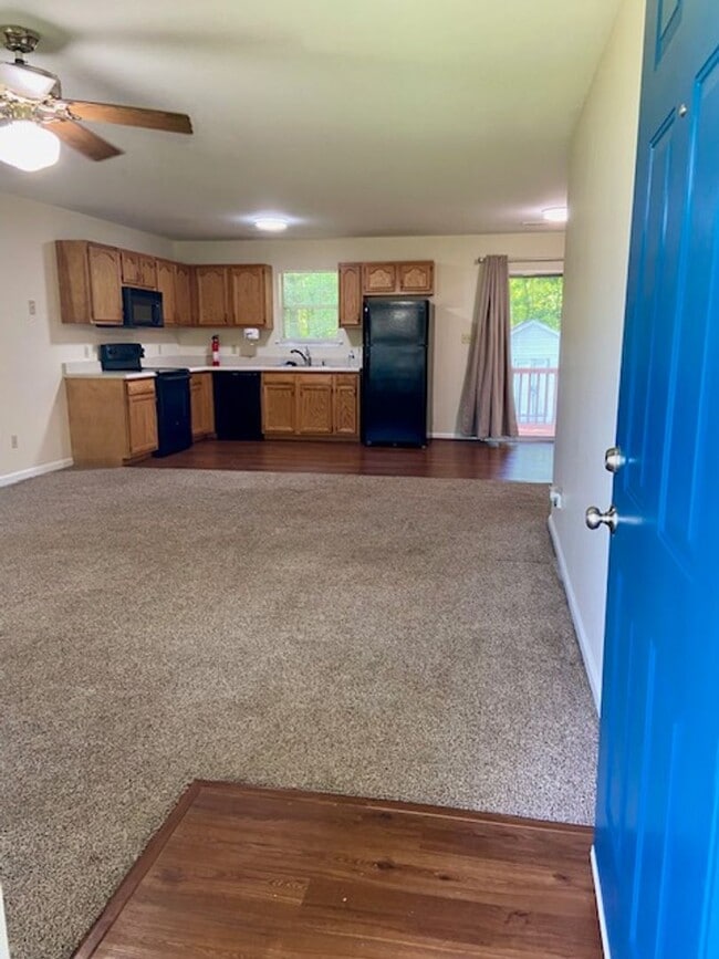 Photo - Single Family home in Williamsburg for rent! Available August 2026!