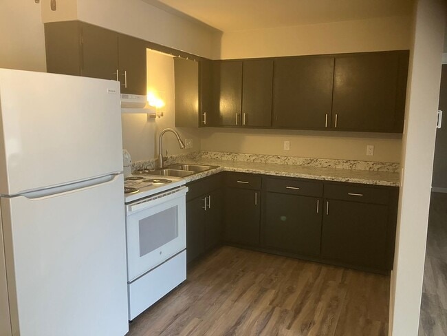 Photo - Fulton Street Estates