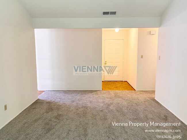 Photo - 3309 Huntsman Dr