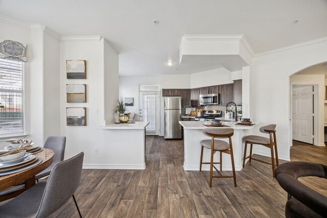 Photo - McDermott Place