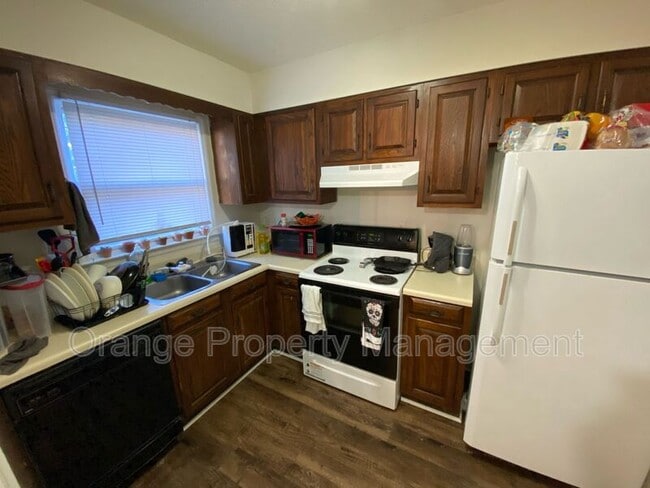 Photo - 1108 Tiger Blvd