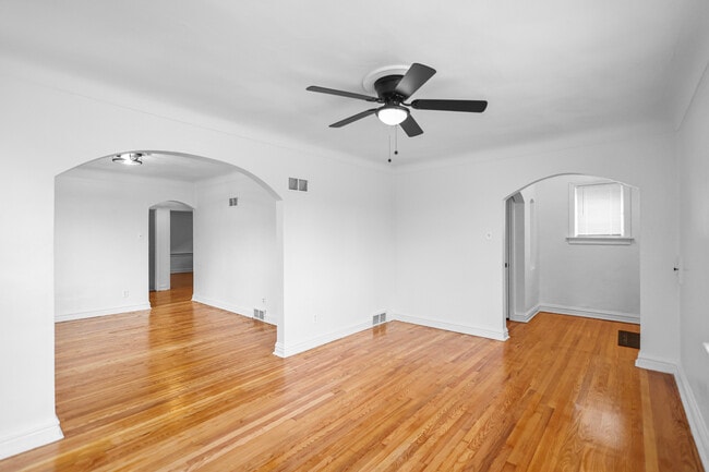 Photo - 6026 N Pointe Blvd