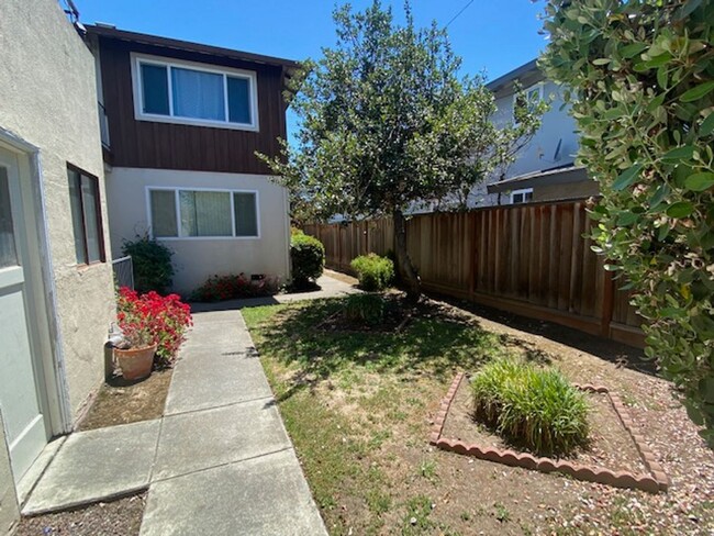 Photo - 3158 Moorpark Ave Apartment Unit 3
