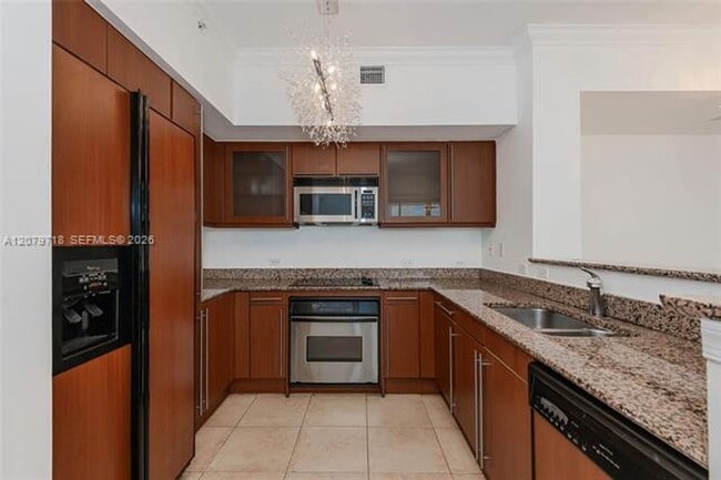 Building Photo - 2080 S Ocean Dr
