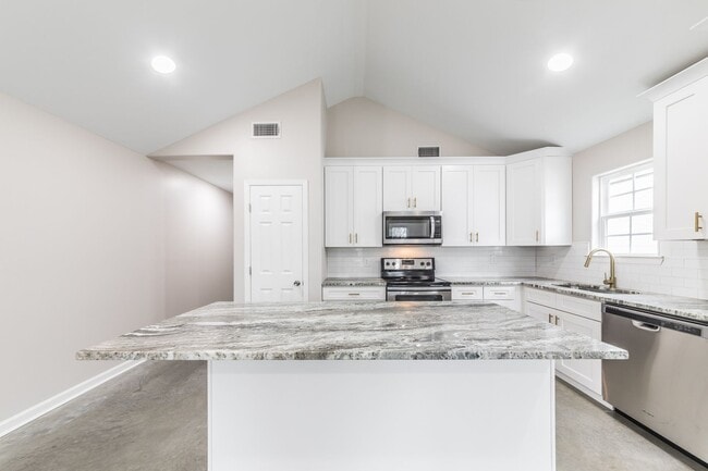 Photo - 3 bedroom 2 bath Townhome