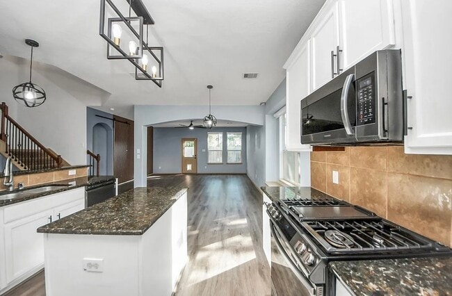 Building Photo - 7946 Atwood Hills Ln