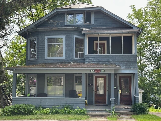 Building Photo - 287 S Winooski Ave Unit 287