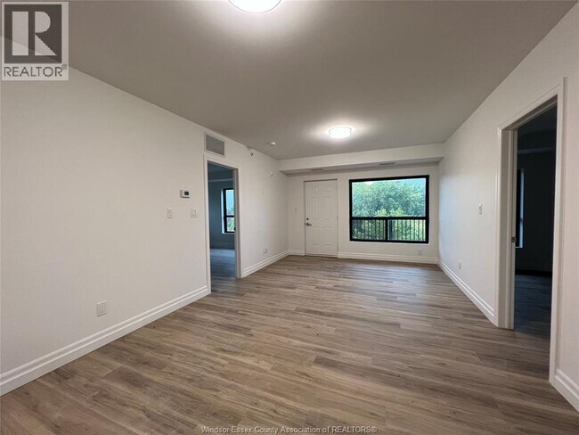 Photo - 3290 Stella Crescent Unité 502