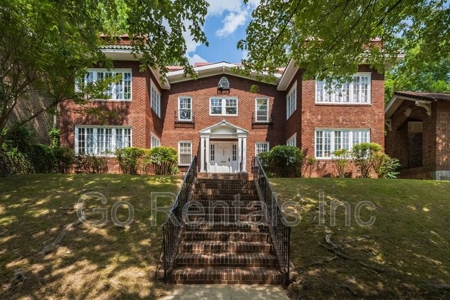 Building Photo - 1329 33rd St S Rental