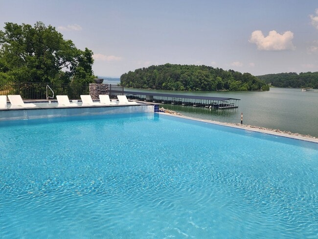 Photo - 154 Lakeshore Bay Dr