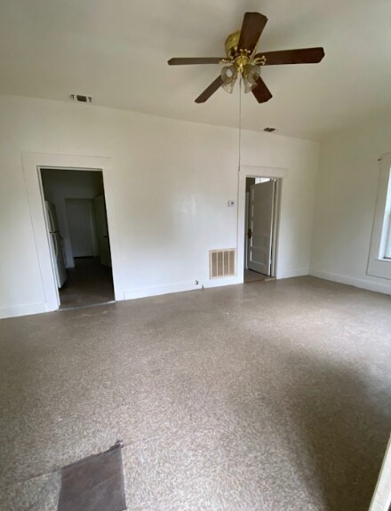 Photo - 1221 Center St