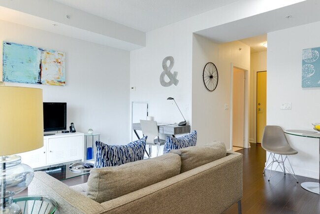 Photo - 217 Adelaide St W Unit ID1034887P