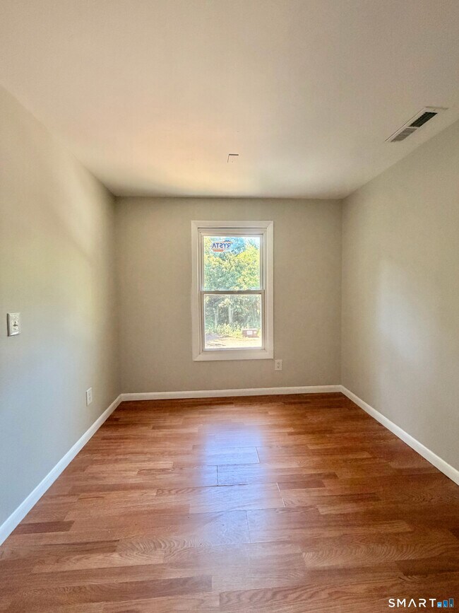 736 Savin Ave Unit 2