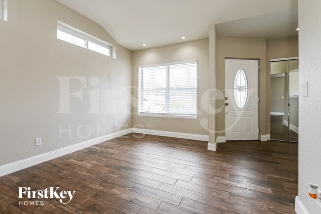 Photo - 10847 Dulawan Dr