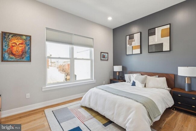 Photo - 1440 N Orkney St Unidad 4