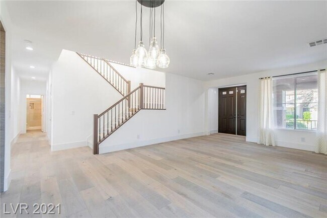 Photo - Stunning Summerlin 5 bedroom with a pool!