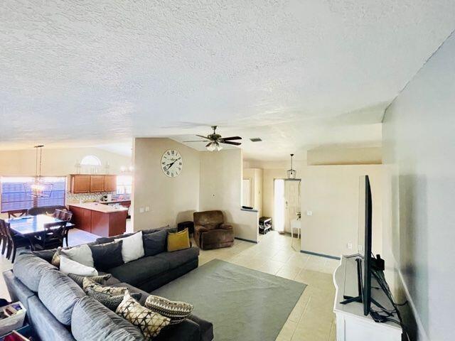 Photo - 174 Roy Ct Cir