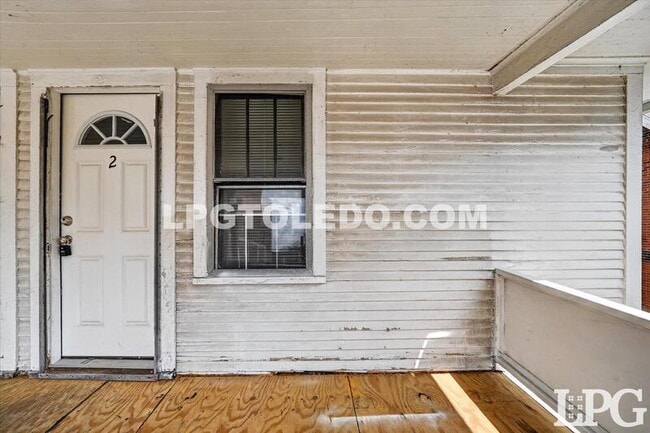 Photo - 414 Platt St