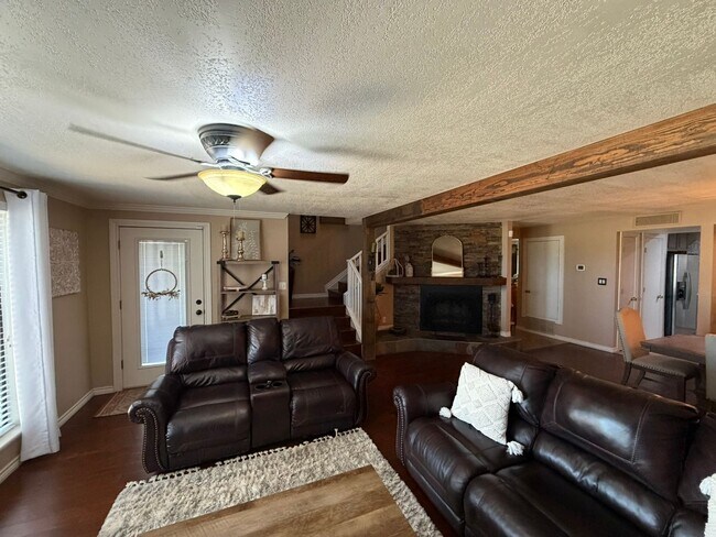 807 Preston Trails Ct