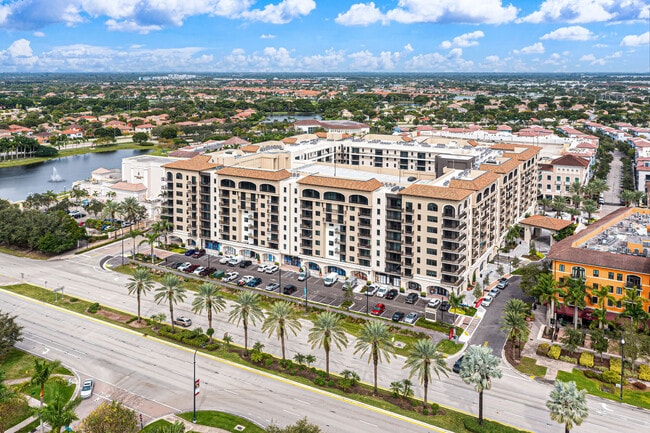 Photo - Manor Miramar